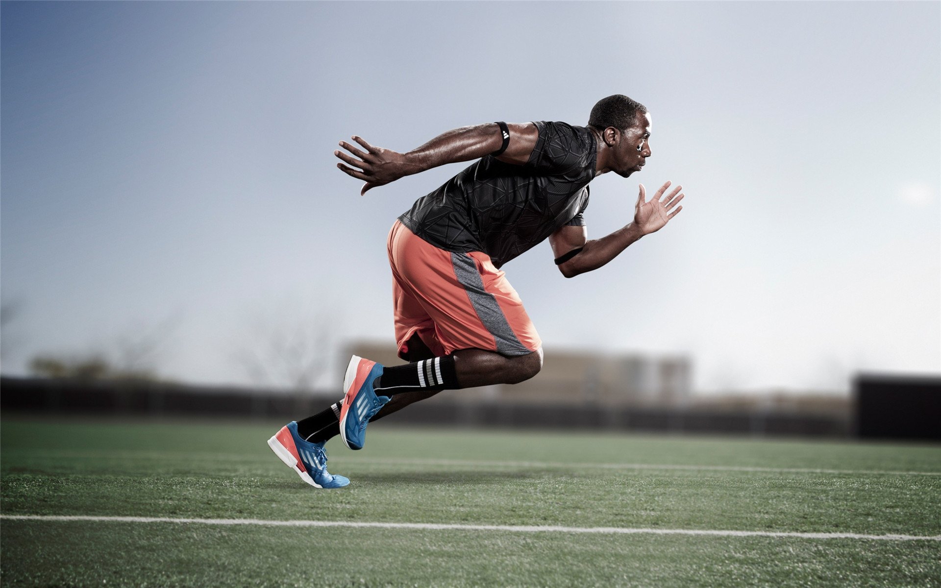 欧冠：顿涅茨克矿工在中立场掀翻切尔西 战火之下依旧坚持梦想